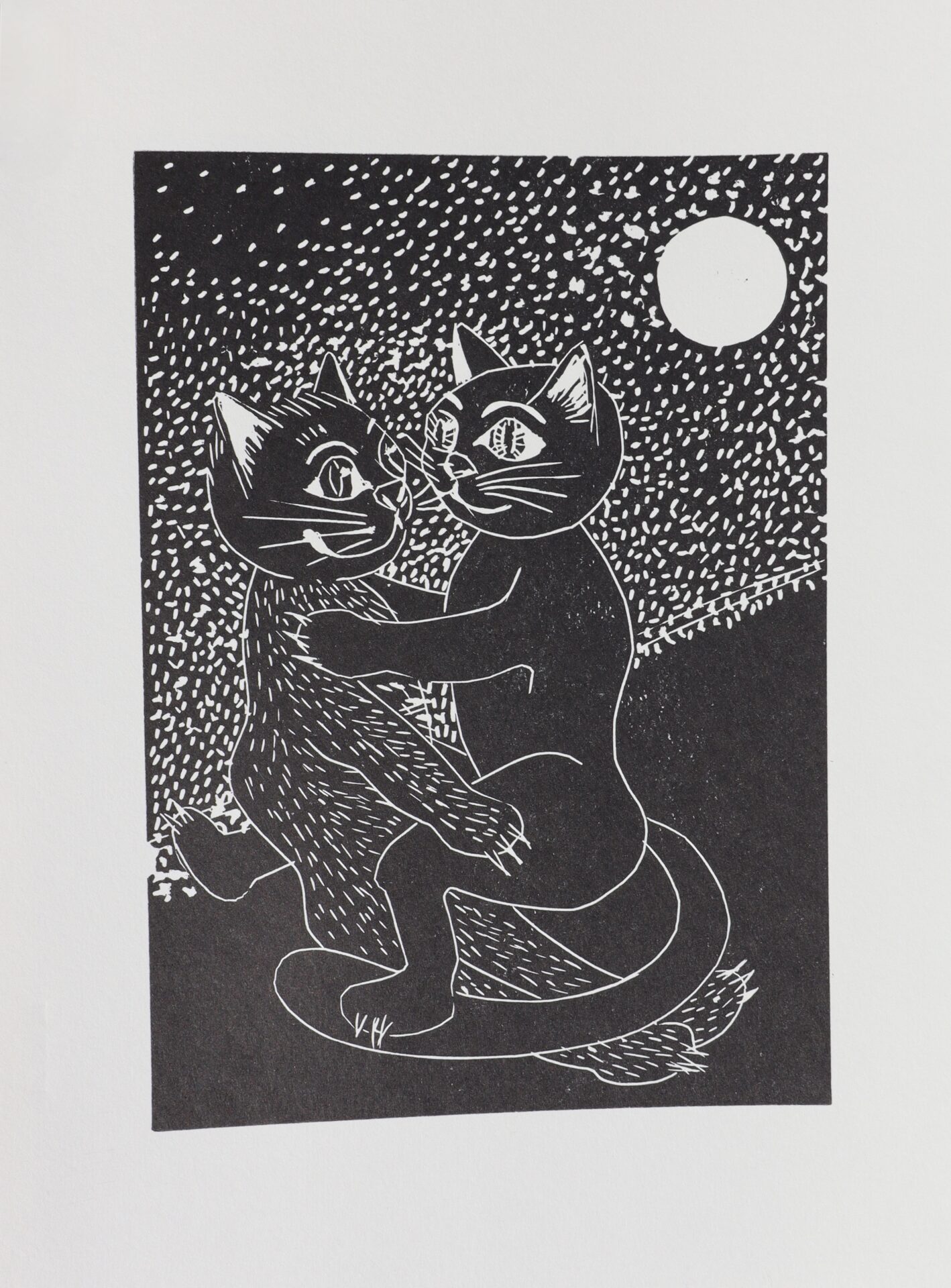 Entdecken Sie den handgedruckten Schwarz Weiß Linoldruck „Katzen Liebespaar“ von Druckgrafikerin Diana Achtzig (2025). Limitierte Edition (450 Exemplare), lichtecht, signiert & auf Dorée Naturweiß-Papier gedruckt. Kunst Geschenk für Katzenliebhaber – emotional, zeitlos & einzigartig.